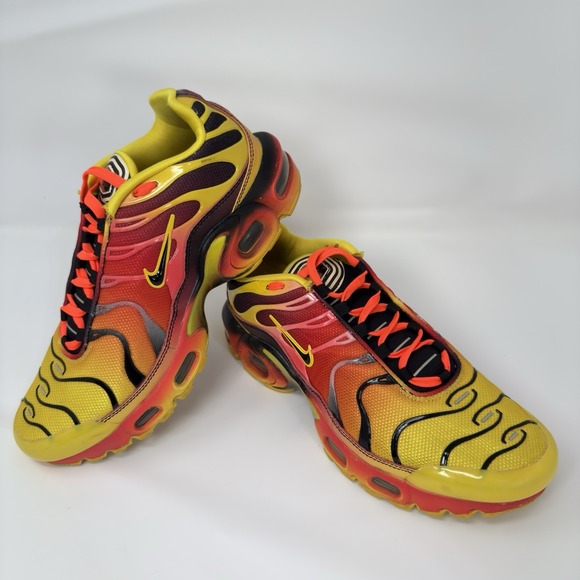 Nike Air Max Plus Chrome‎ Yellow Orange Red Black Size 5.5Y Womens 7 CT0962-700 - Picture 11 of 11